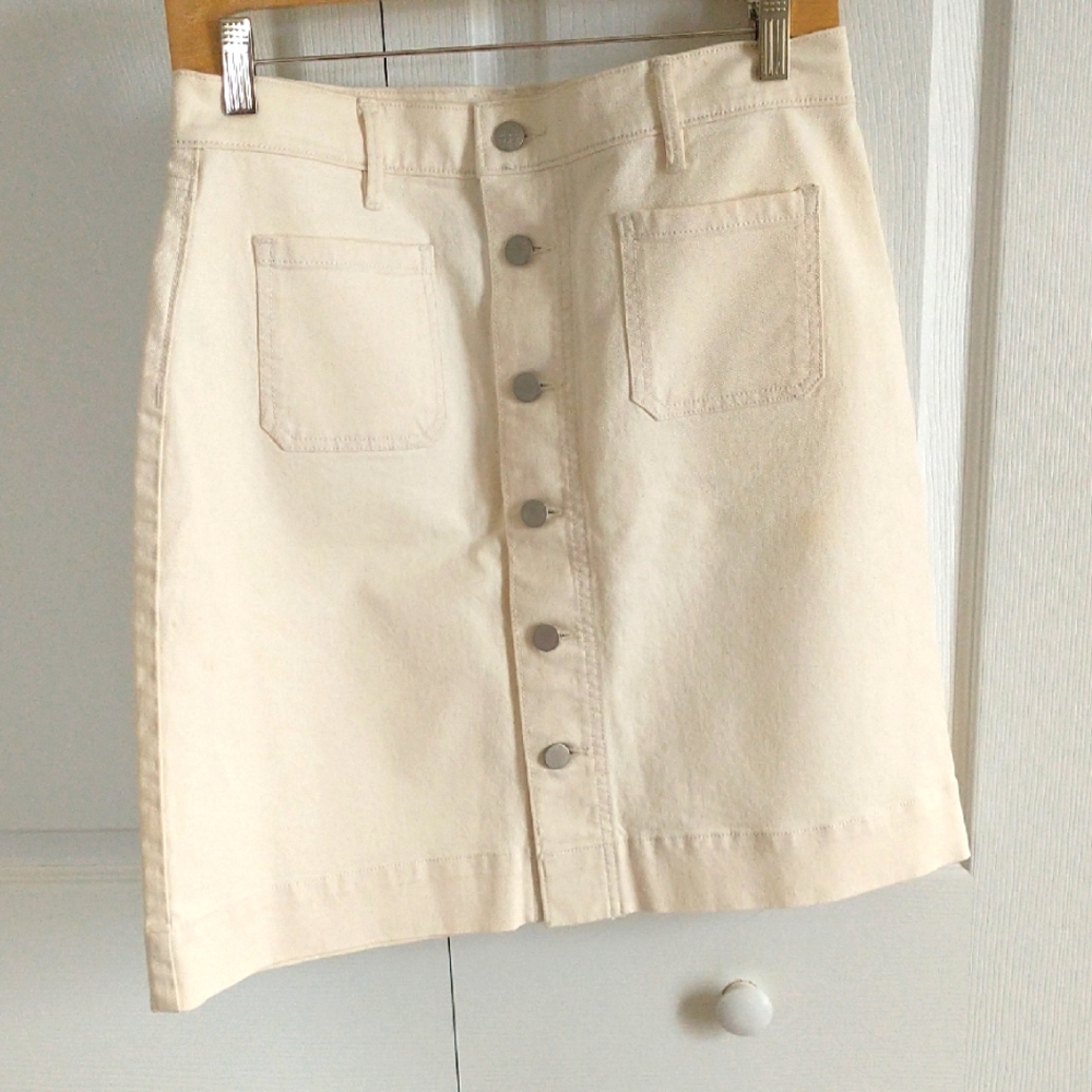 LOFT Cream Cargo Mini Skirt